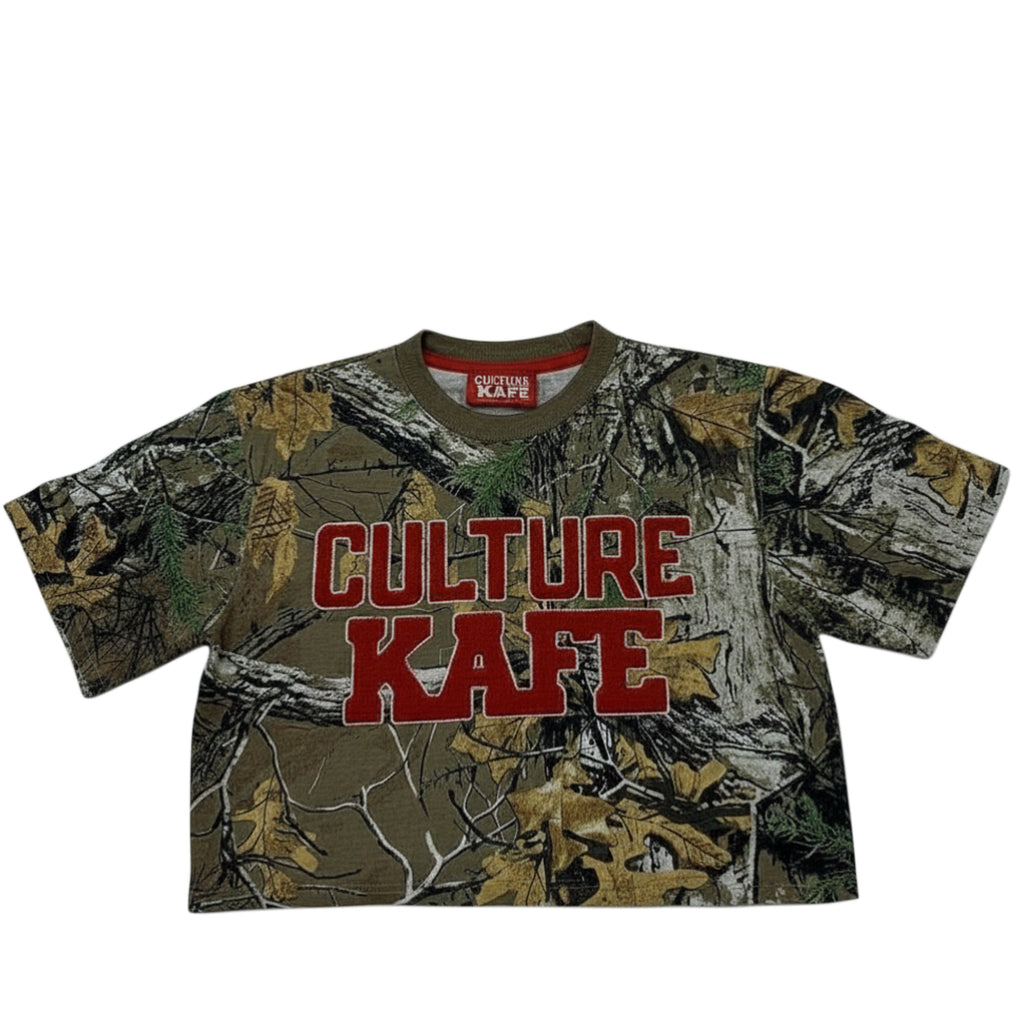 WOMEN’S DIRTY CAMO CROP TEE